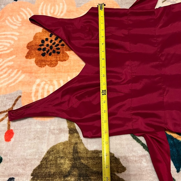 Like NEW Ann Taylor Silk Elegant Red Cranberry Sleeveless Dress - Picture 3 of 7